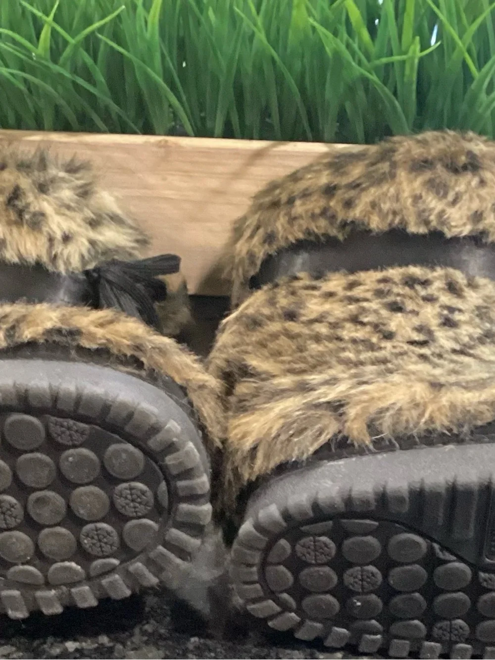 Guess cozy faux